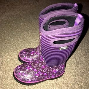 Bogs rain boots girl size 1